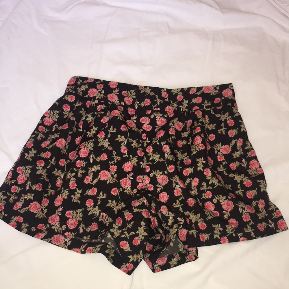 Charlotte russe shorts never worn